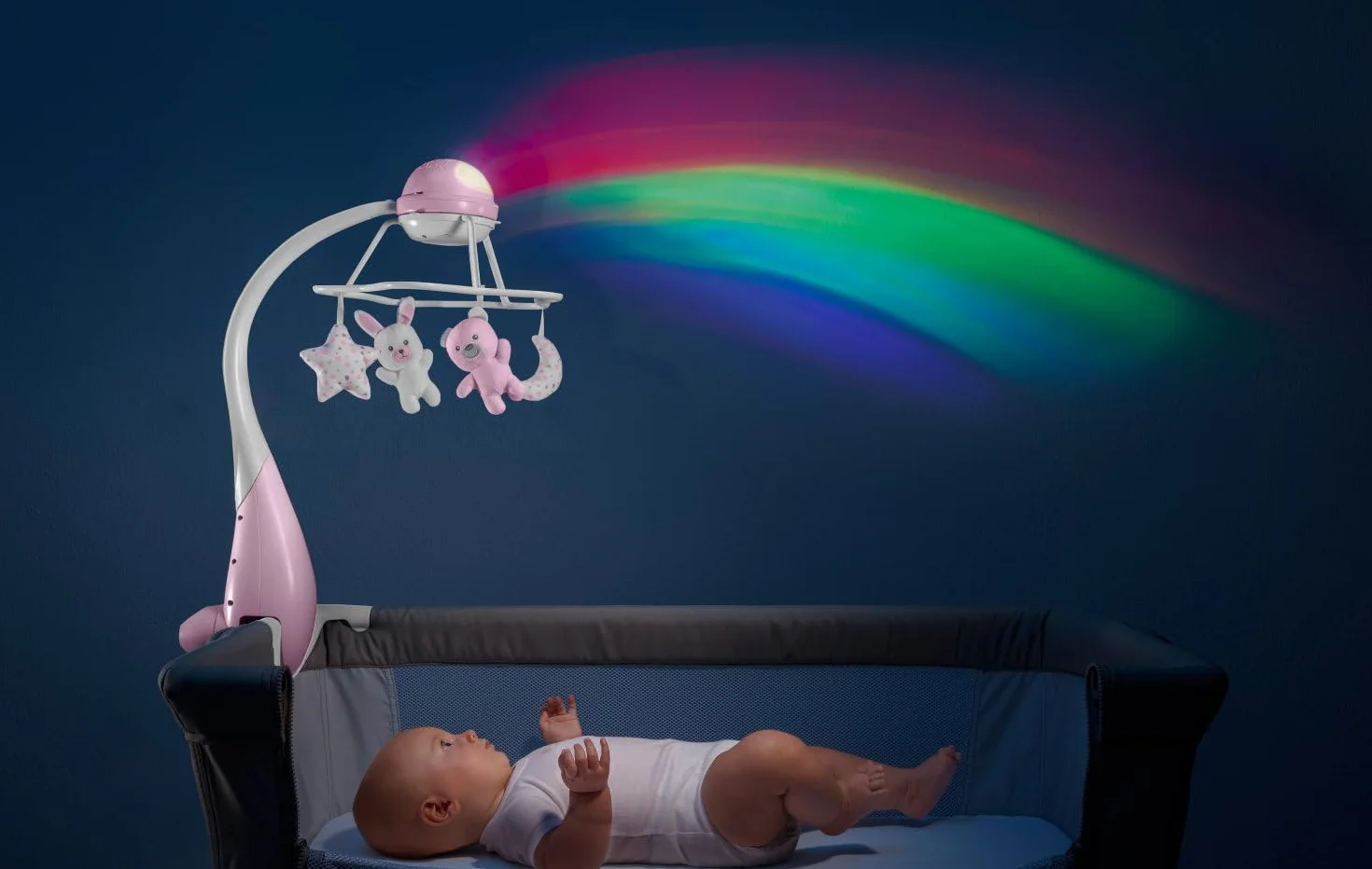Karuzela Muzyczna First Dreams Rainbow, Ewolucyjna Karuzela dla Noworodków 3 w 1 z Relaksującymi Melodiami i Projekcją Tęczy, z 4 Miękkimi Zawieszkami, Kompatybilna z Kołyskami Next2Me, 0M+, Różowa