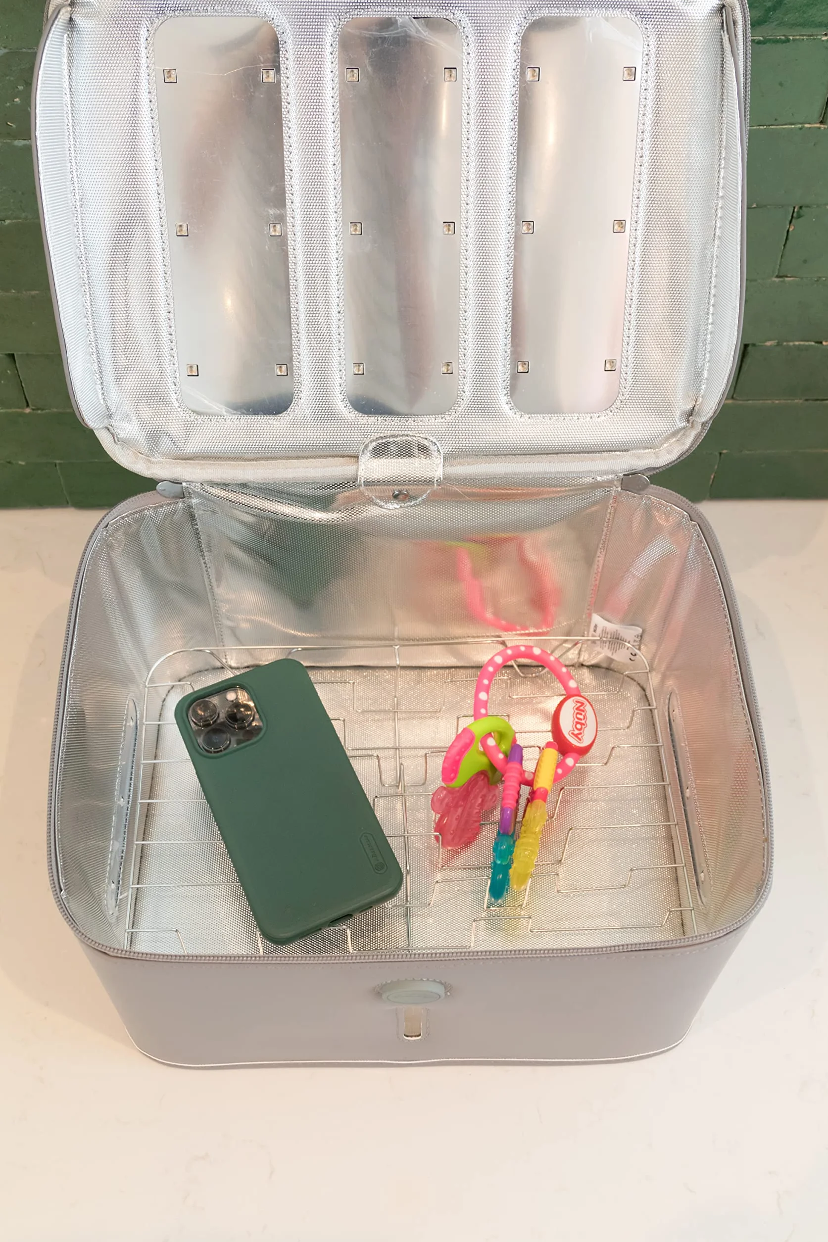 Dr. Talbot's Nuby - Sterylizator UV do smoczków, butelek, zabawek, smartfonów - z kratką