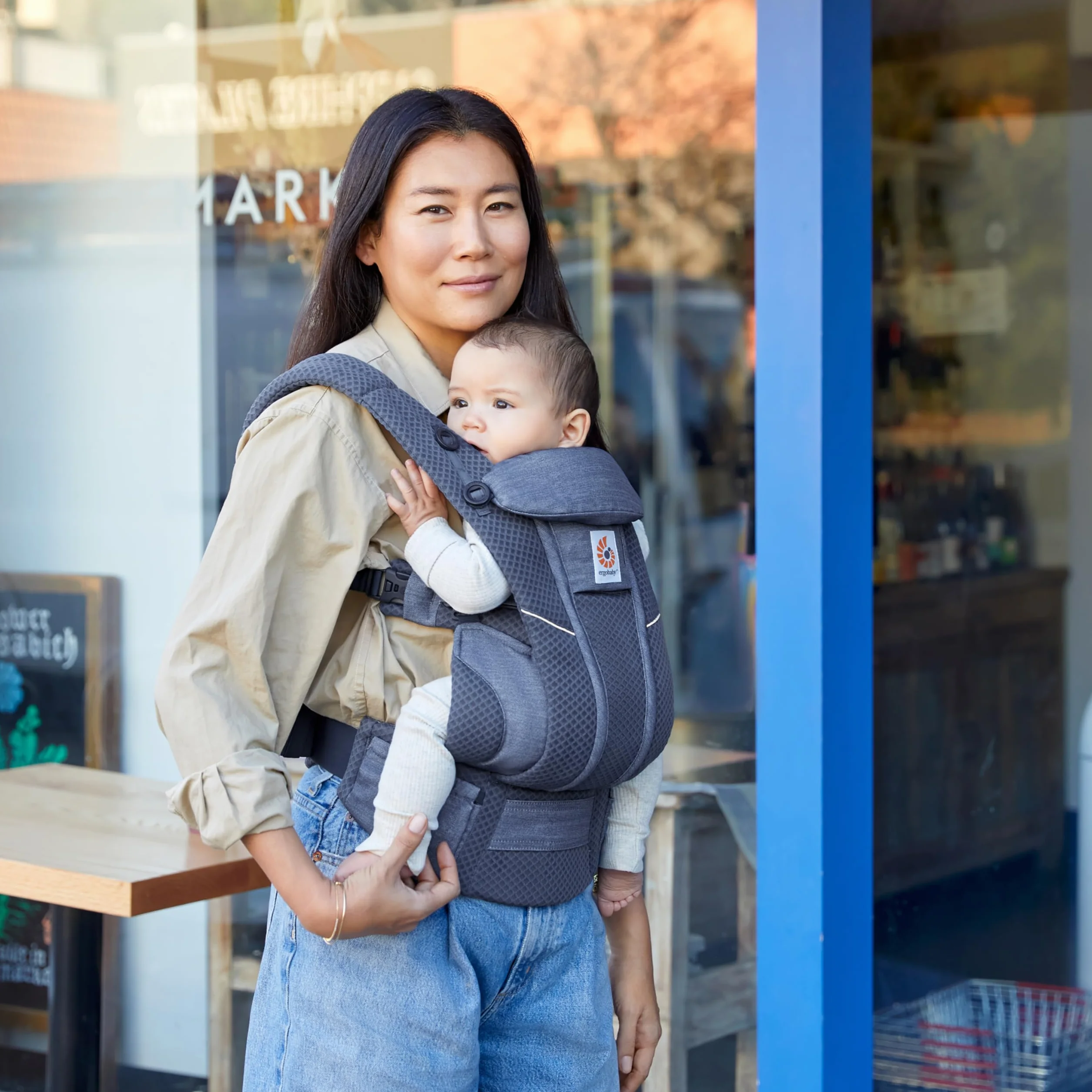 Ergobaby Omni Breeze Nosidełko dla noworodków 0-20 kg SoftFlex Mesh Ergonomiczne