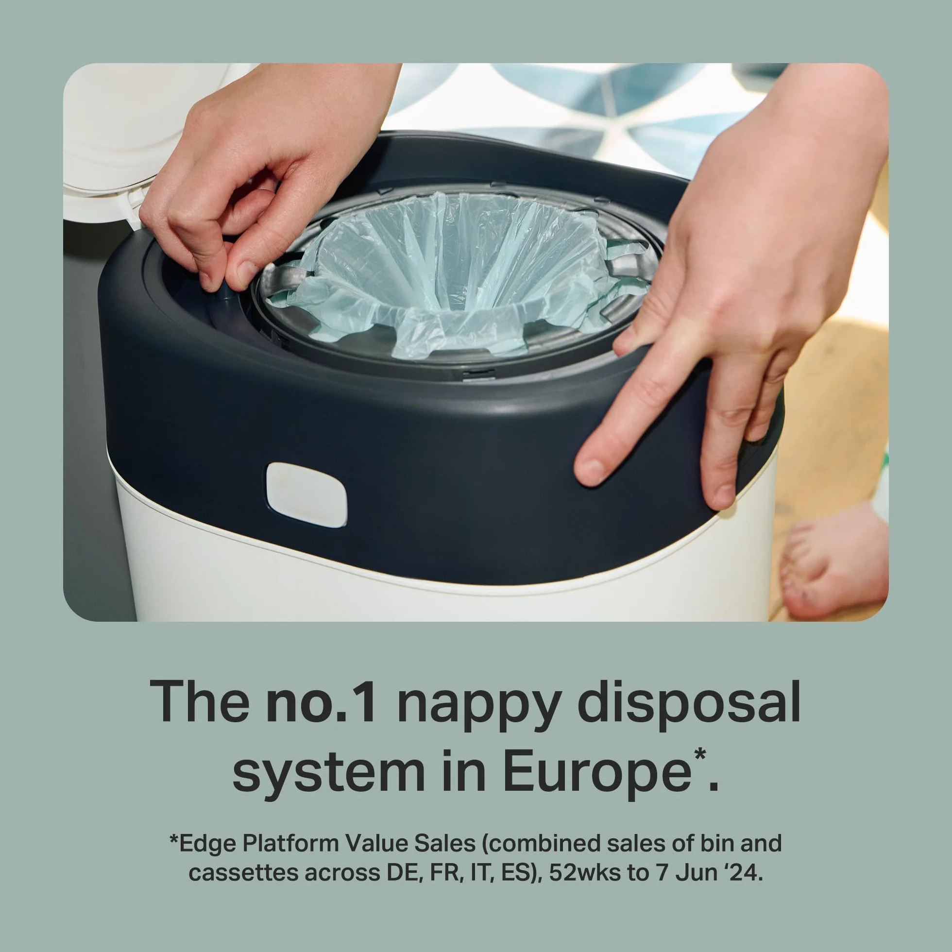 Tommee Tippee Twist and Click Advanced Nappy Disposal Sangenic Tec Refills, Pack of 6 - (Compatible with Sangenic Tec, Twist and Click Bins)