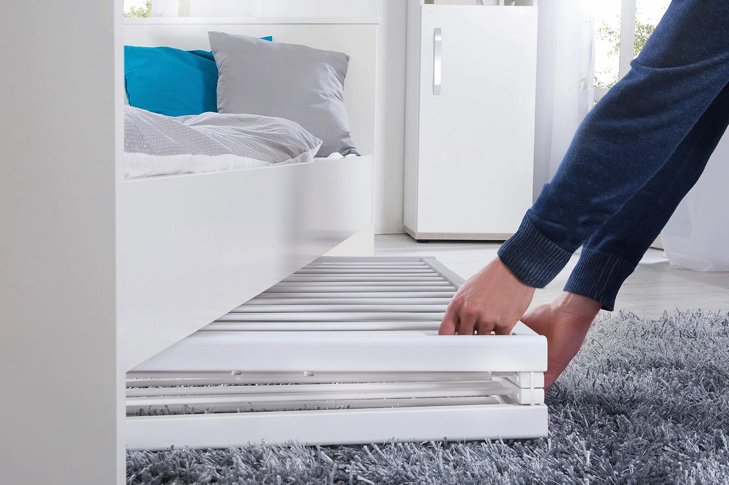 roba Łóżeczko składane Fold Up 60 x 120 - Składane łóżeczko dla niemowląt z drewna - 2-stopniowo regulowana wysokość - Oszczędne w miejscu łóżeczko z bariery na kółkach - Biały