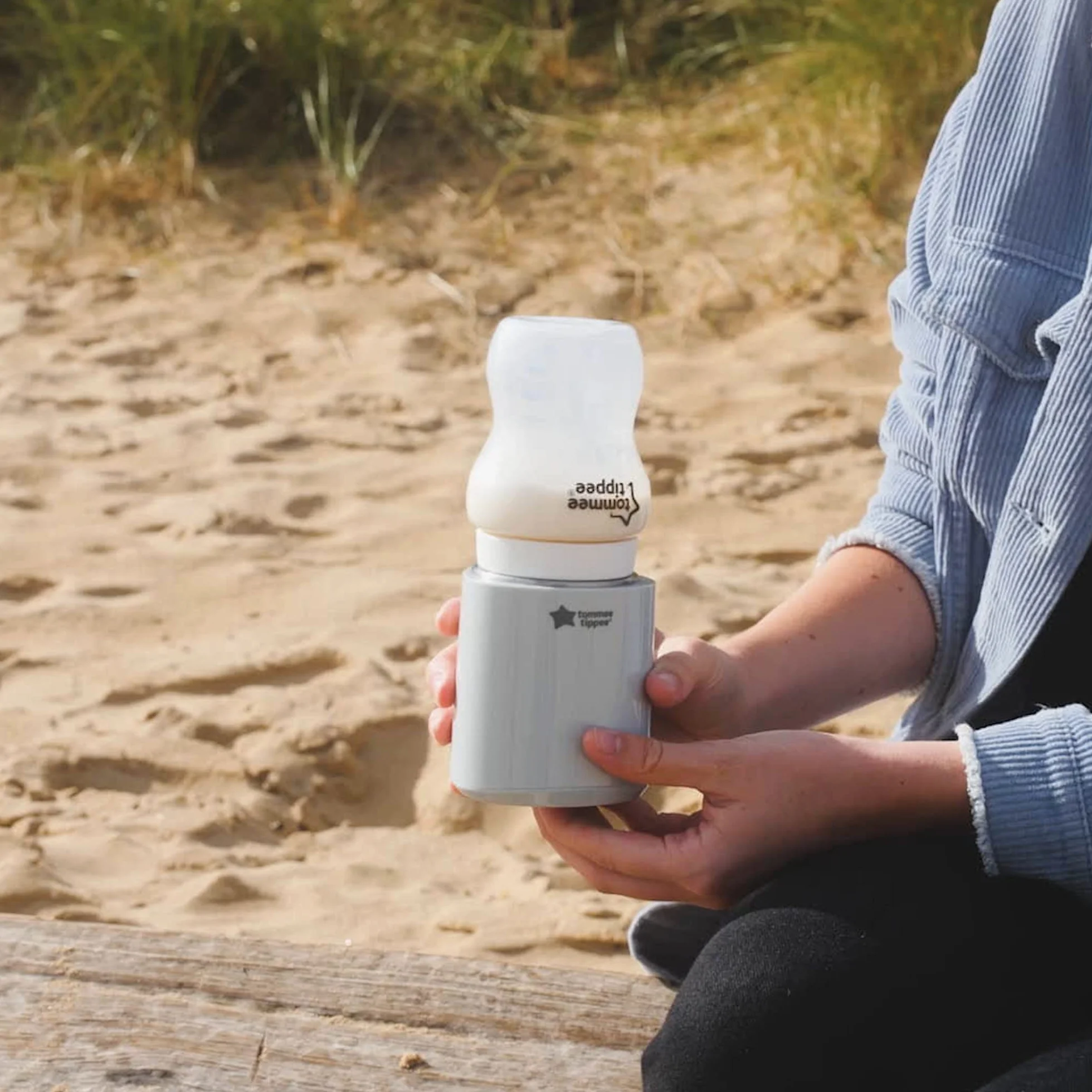 Tommee Tippee LetsGo przenośny podgrzewacz do butelek USB ładowany lekki