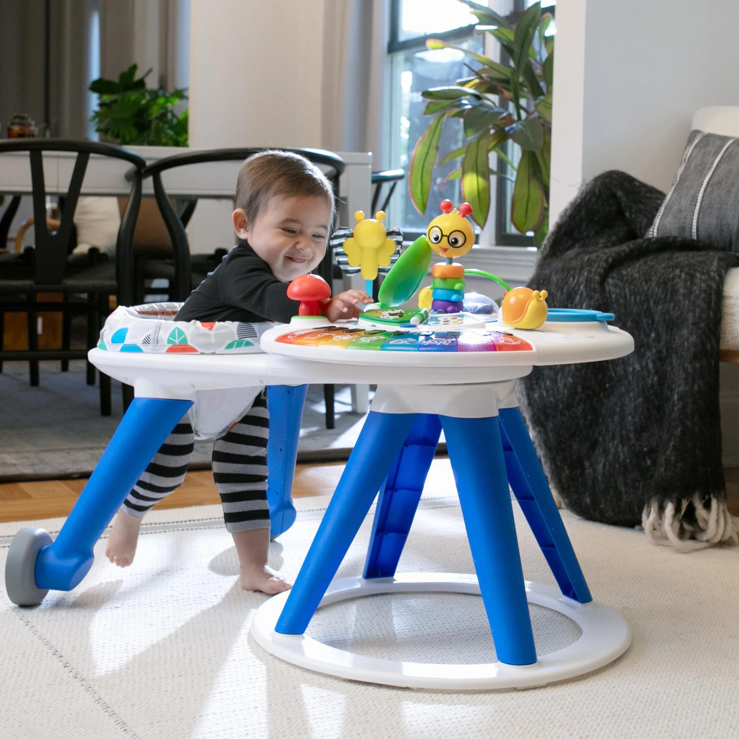 Baby Einstein 11311 Interaktywny Chodzik dla Dzieci ze Stołem, Wielokolorowy, Do 12 kg