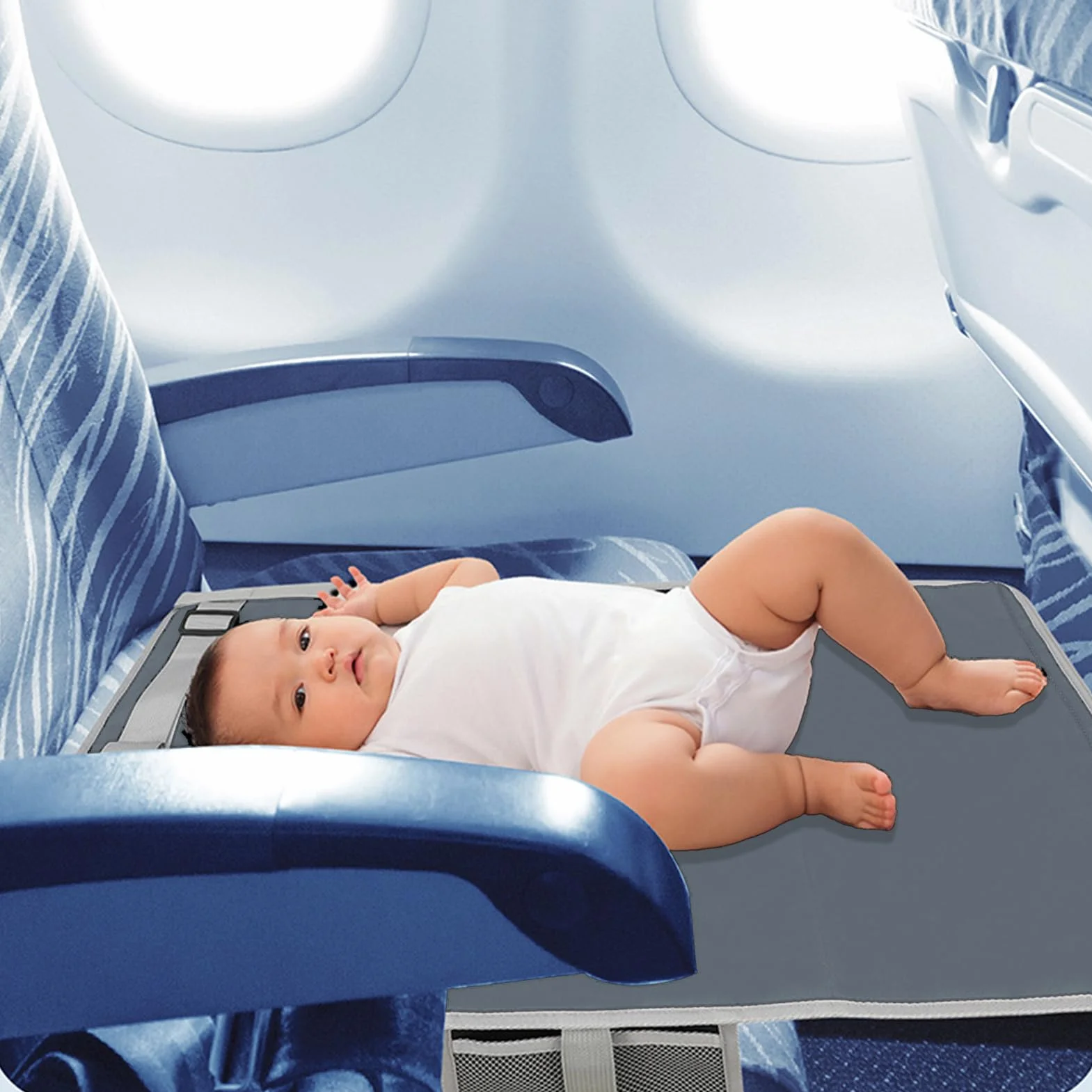 Travel Bed, Inflatable Plane Footrest, Lightweight Accessory, Adjustable Safety Hammock, Ideal for Children, Traveling, Playing, Sleeping, 29.92x17.52 inches