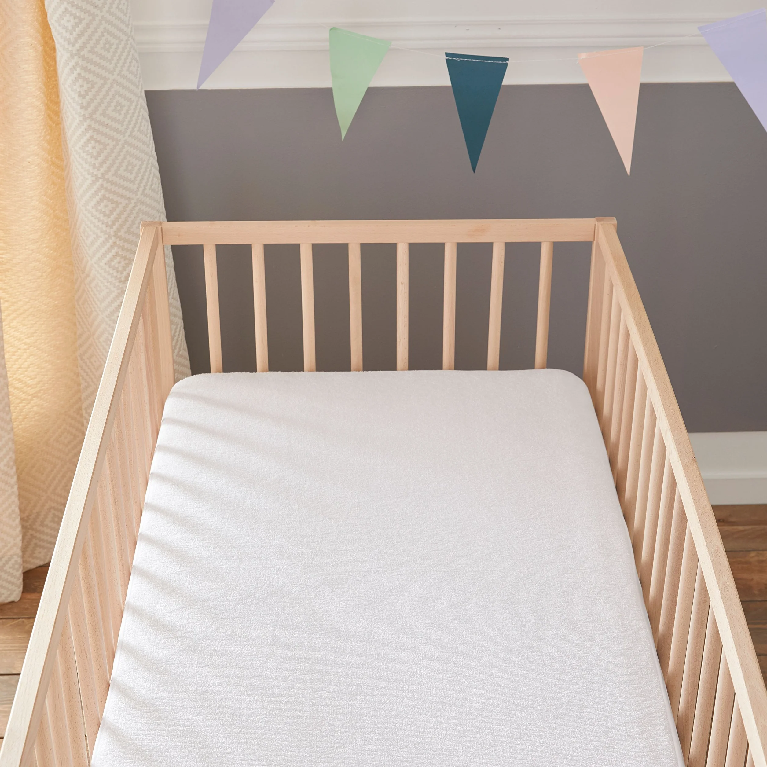Babysom Ochraniacz na materac dla niemowląt 70x140 cm wodoszczelny 100% bawełna