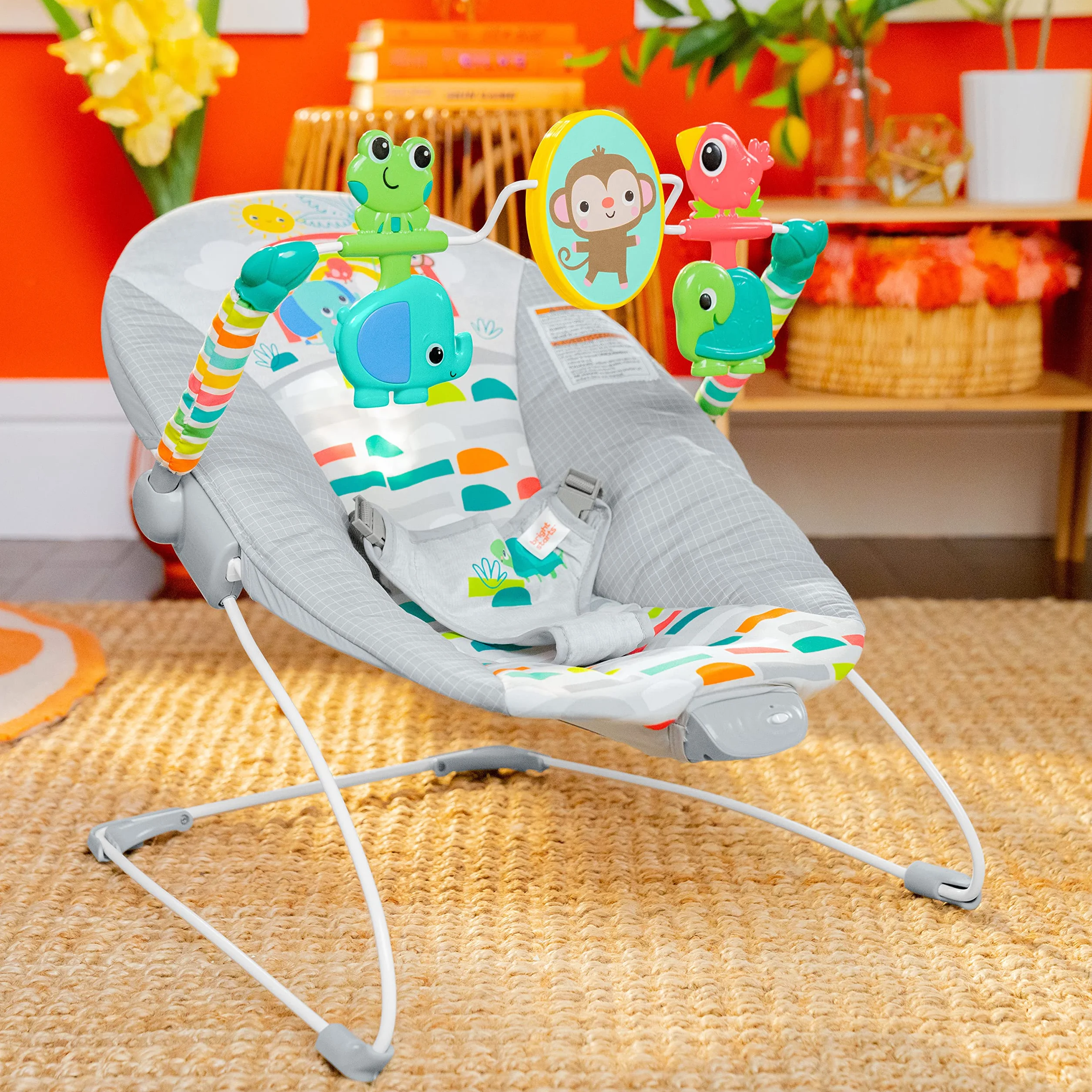 Bright Starts Playful Paradise leżak z kojącymi wibracjami i zabawkami 0-6 miesięcy