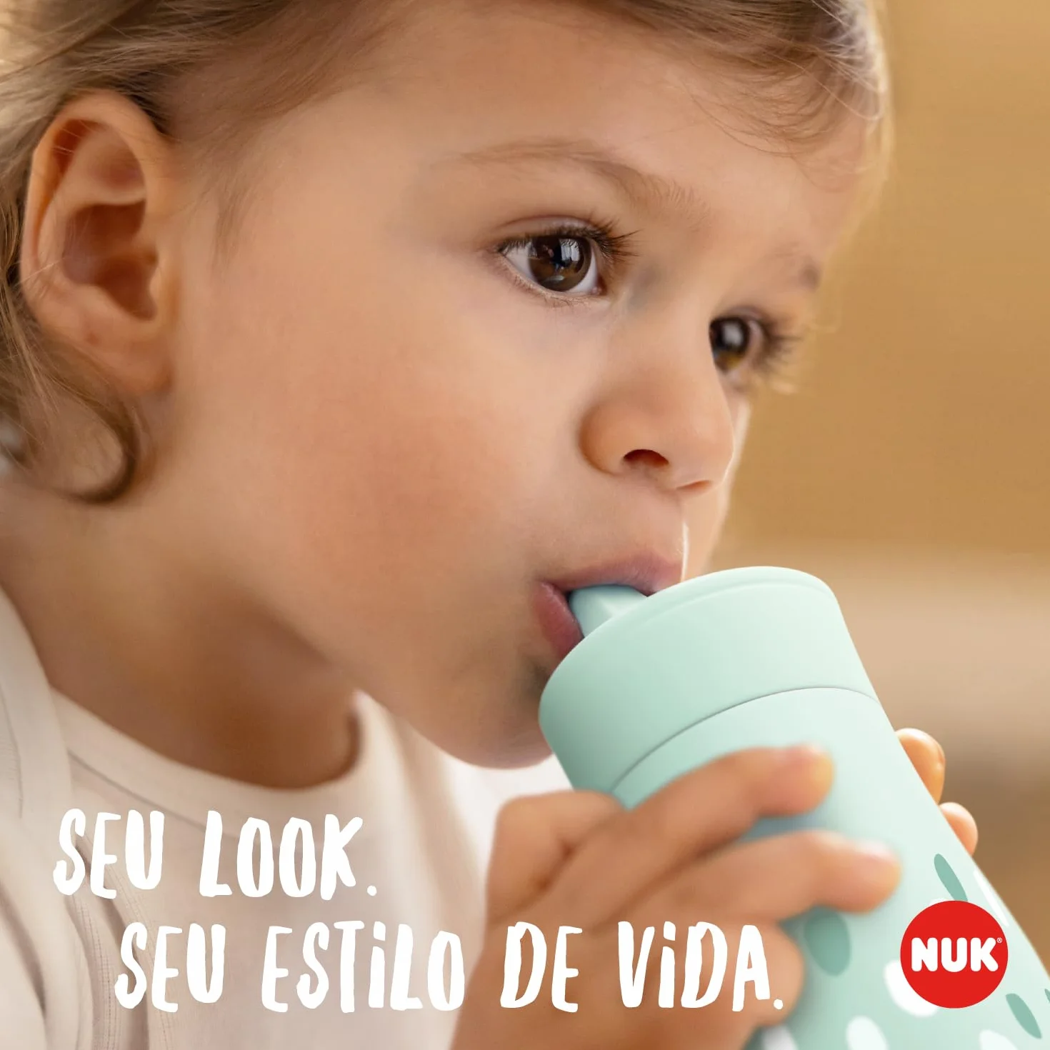 NUK Mini-Me Sip Kubek dla niemowląt, 9 miesięcy, 300 ml, butelka na wodę dla niemowląt, umiarkowany wylewka, odporny na wyciek, nietłukący, Mint Bee