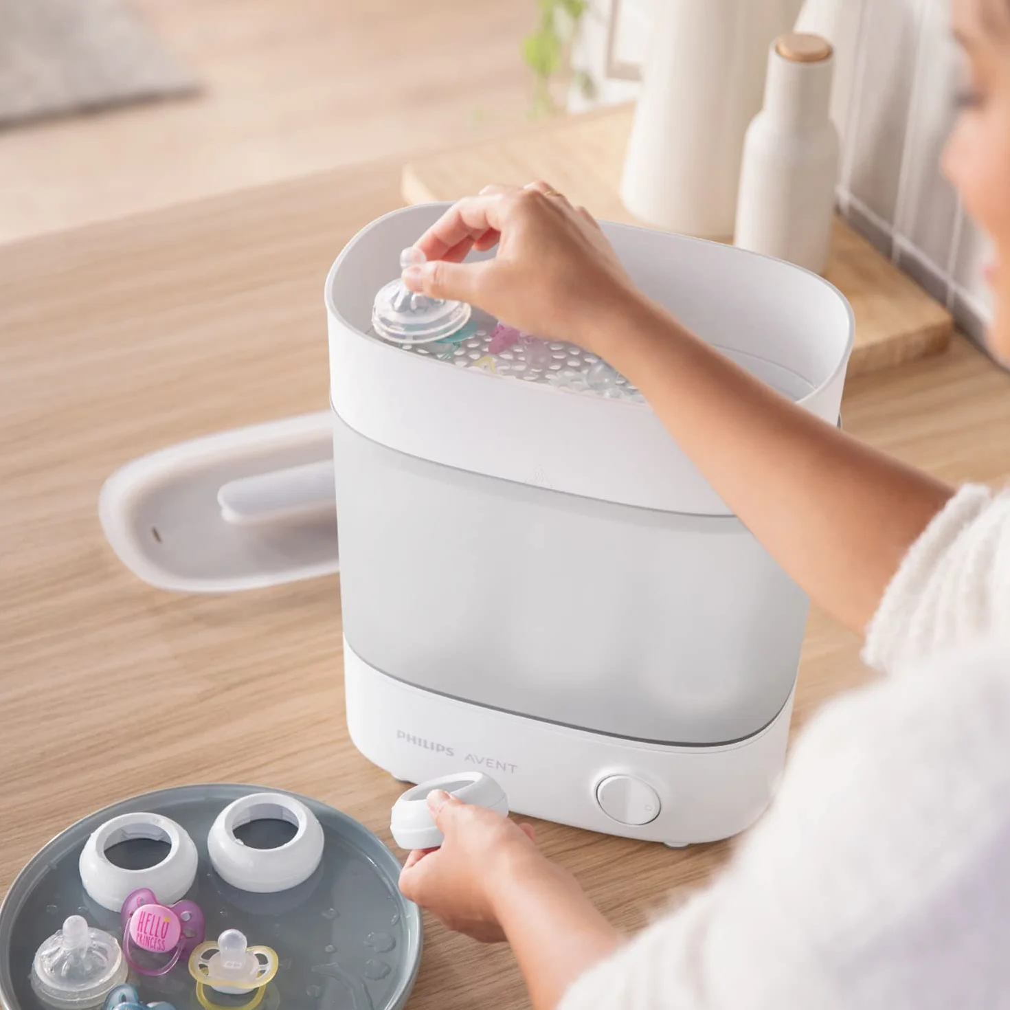 Philips Avent SCF291/00 Elektryczny Sterylizator Parowy na Maks. 6 Butelek Biały