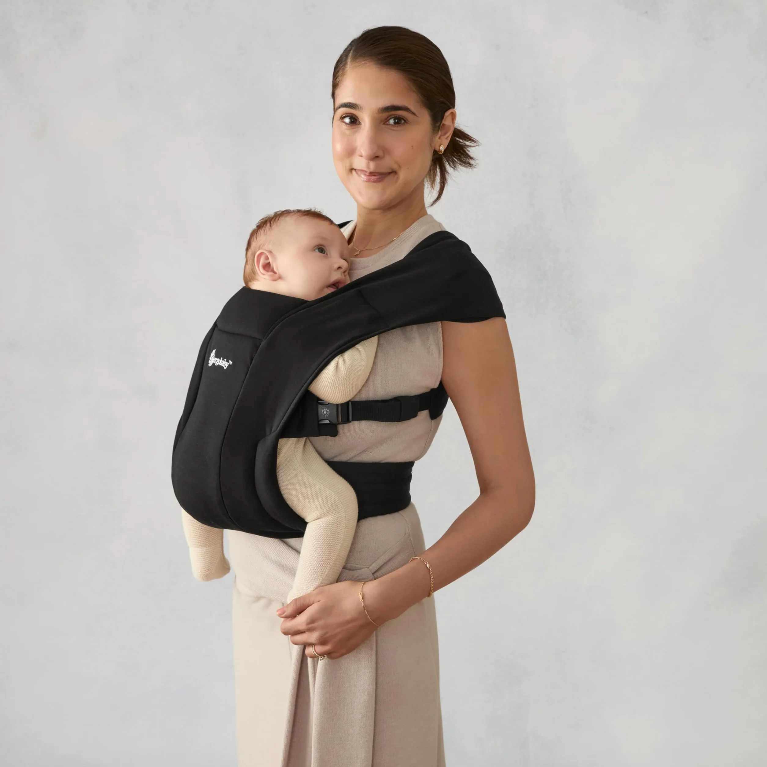 Ergobaby Embrace Ergonomiczne Nosidełko z Pasem Biodrowym, Czarny