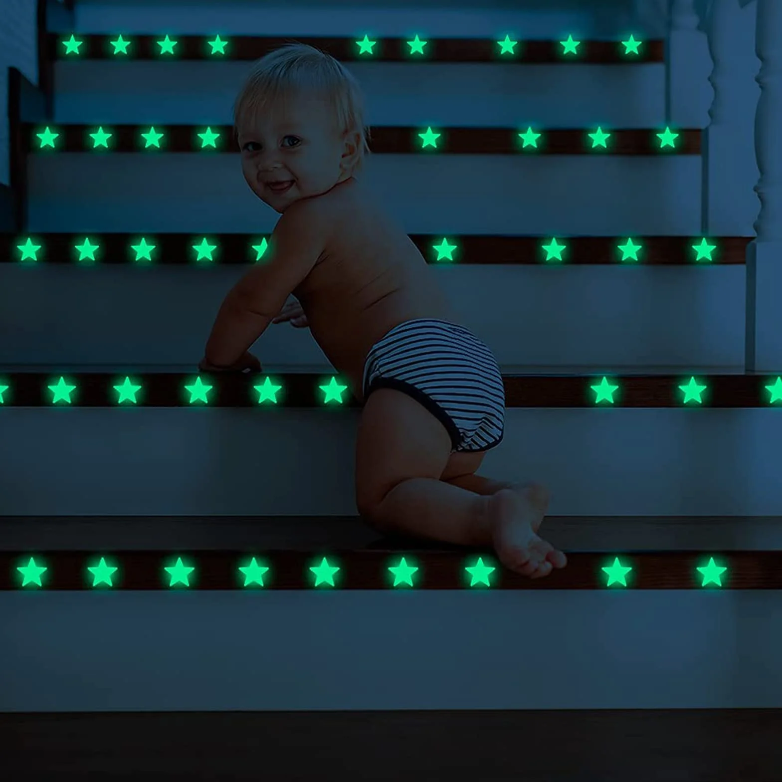 CYH 563 sztuk fosforyzujące naklejki ścienne, księżyc i gwiazdy, świecące naklejki ścienne, fluorescencyjna gwiazda idealna do sufitu, pokoju dziecięcego, dekoracji ścian