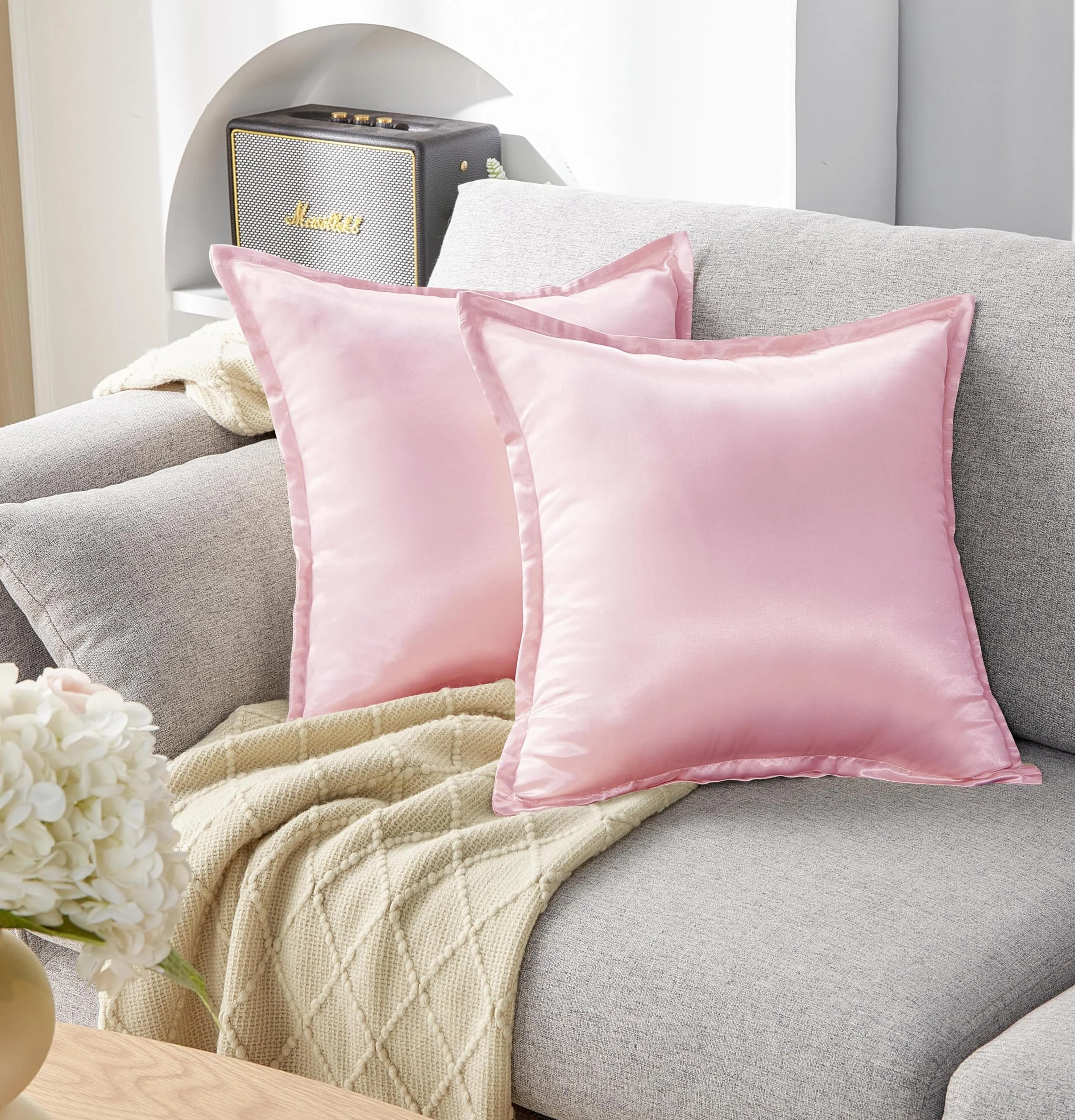 Zestaw 4w1: 2x Satynowa Poszewka 40x40cm + 2x Opaska | Certyfikat OEKO-TEX® | Miękki i Błyszczący Jak Jedwab | Ochrona Włosów | Pranie Maszynowe Różowy