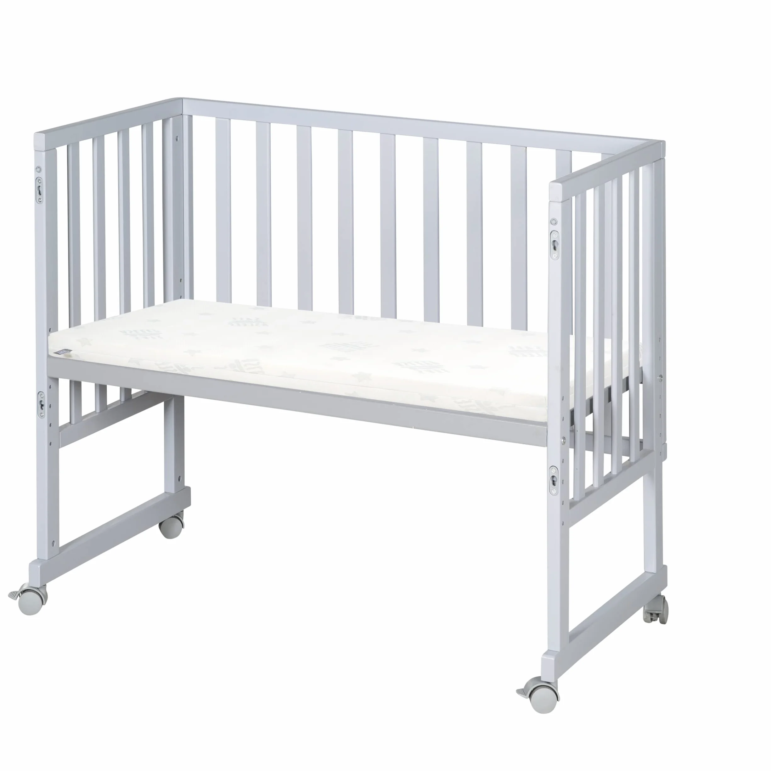 roba Cododo Łóżko 45 x 90 cm safe asleep 3 w 1 - Regulowana wysokość - Kompletny zestaw z łóżeczkiem, materacem, płotą płócienną i kółkami hamulcowymi - drewno szare