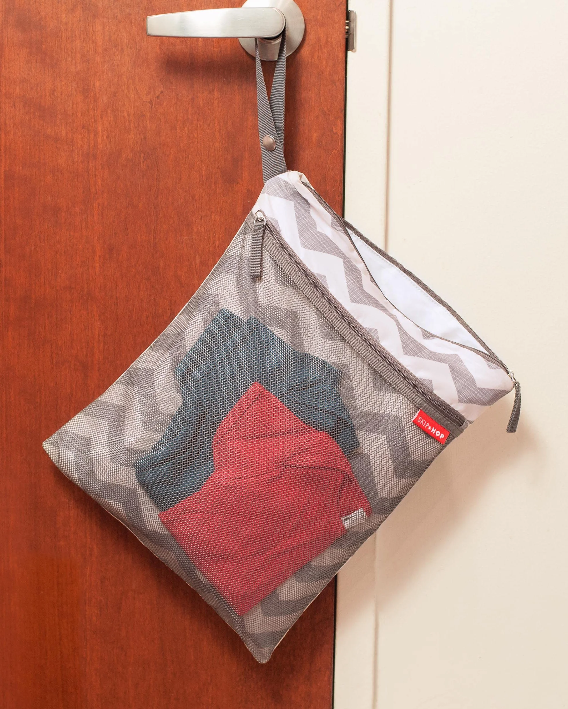 Skip Hop Worek na mokro, Grab & Go, Chevron