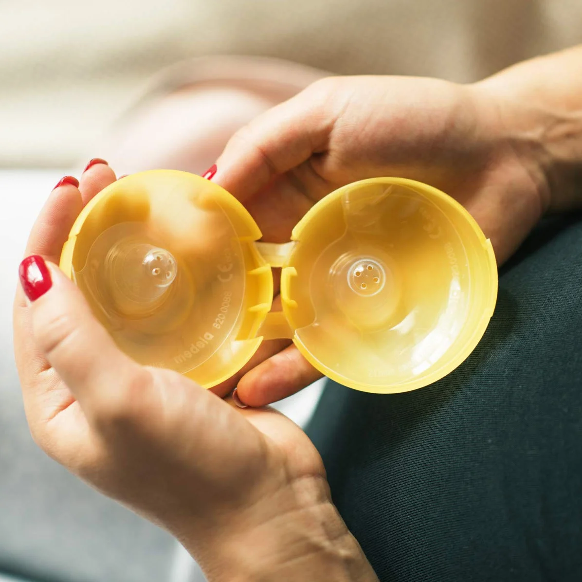 Medela 200.1594 Ochraniacze na klatkę piersiową, wielokolorowe