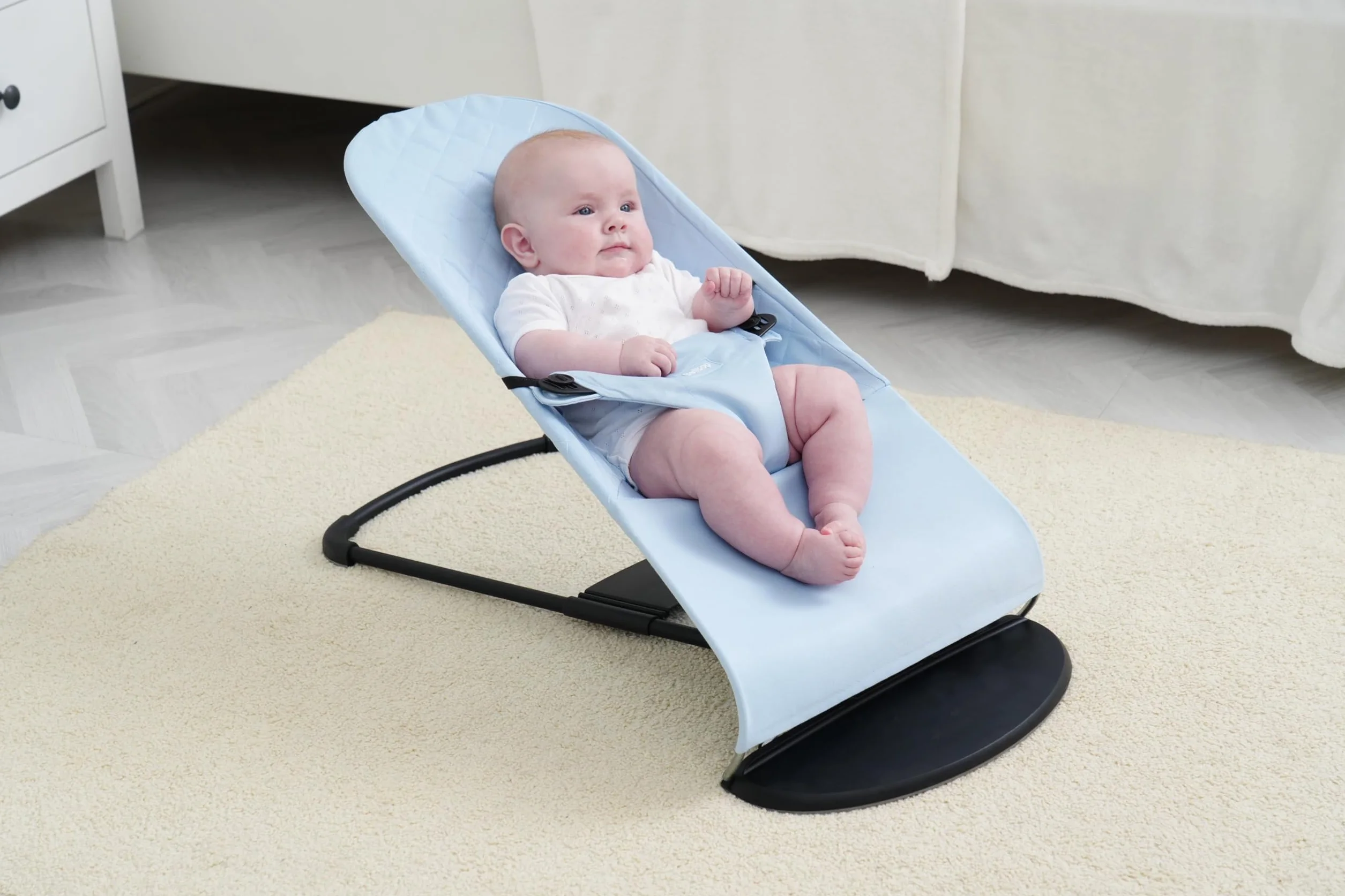 Pokrowiec na leżak BabyBjörn Balance Soft Bliss hipoalergiczny poliestru Jasnoniebieski